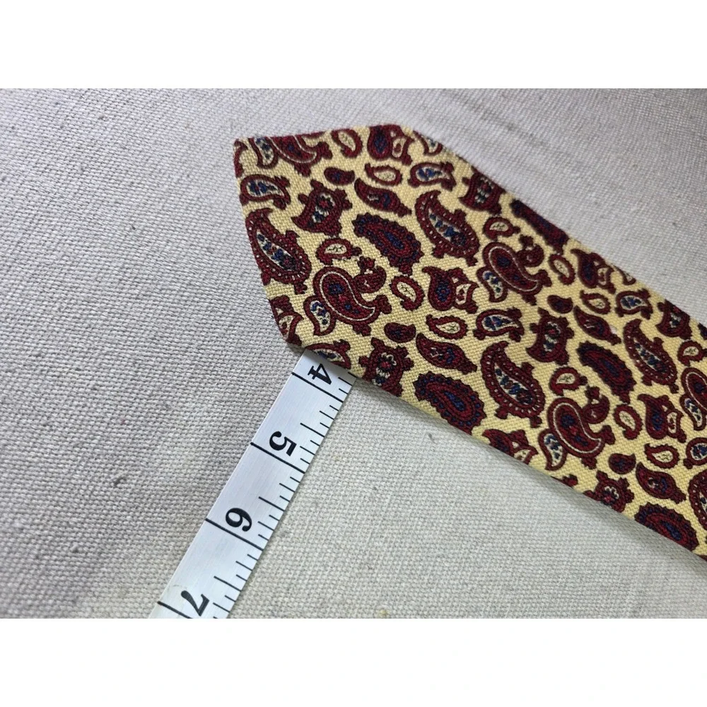 Brooks Brothers Makers Mens Paisley Wool Tie Burgundy Tan Hand Made USA 4 Inch